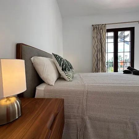 Lägenhet Aldea Blanca Elegant Penthouse In Puerto Banus *