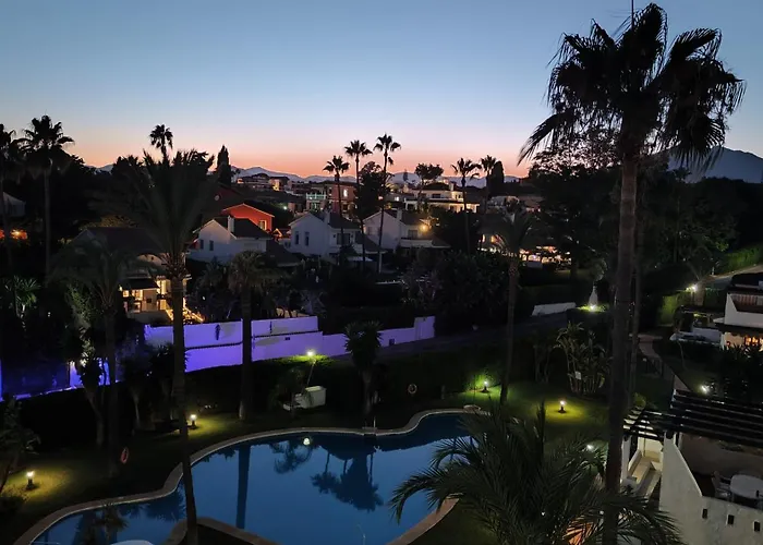 Aldea Blanca Elegant Penthouse In Puerto Banus *