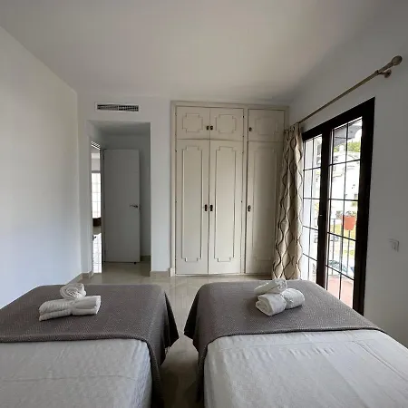Aldea Blanca Elegant Penthouse In Puerto Banus アパート