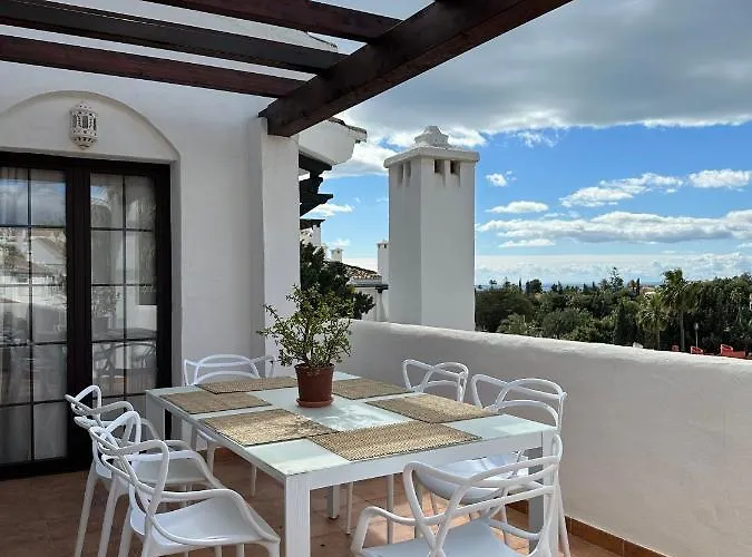 Aldea Blanca Elegant Penthouse In Puerto Banus דירה מארבלה