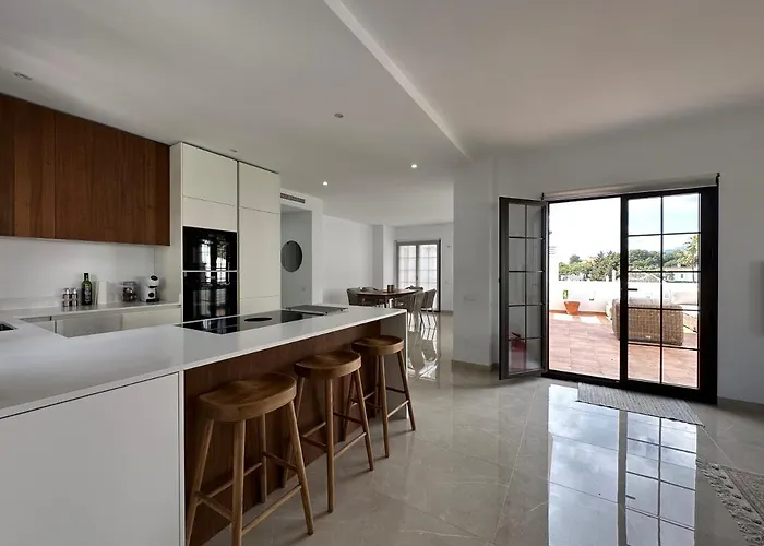 Aldea Blanca Elegant Penthouse In Puerto Banus דירה *